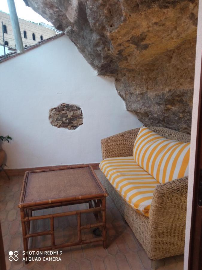 Casa Enrocada Villa Setenil De Las Bodegas Екстериор снимка